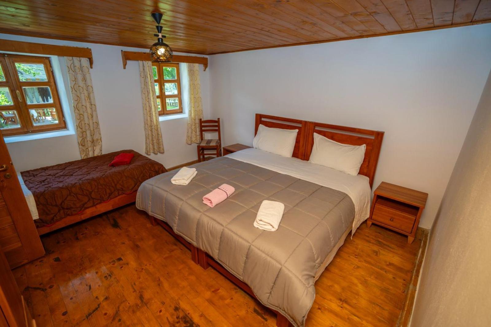 Hotel Bujtina Berishta Theth Exteriér fotografie