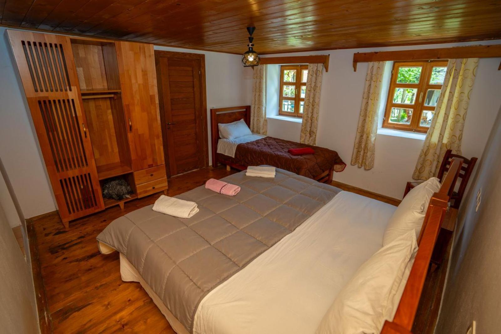 Hotel Bujtina Berishta Theth Exteriér fotografie