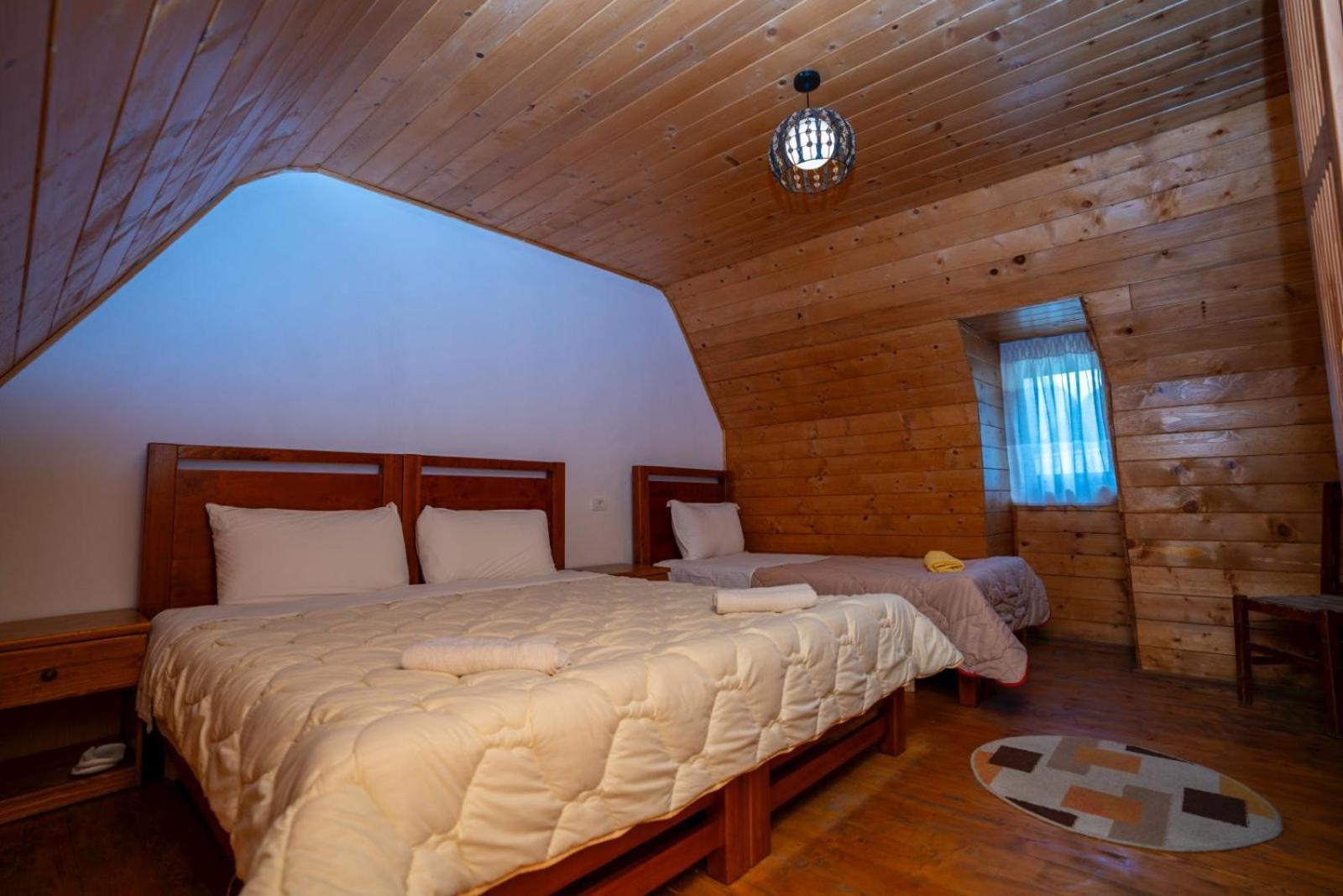 Hotel Bujtina Berishta Theth Exteriér fotografie