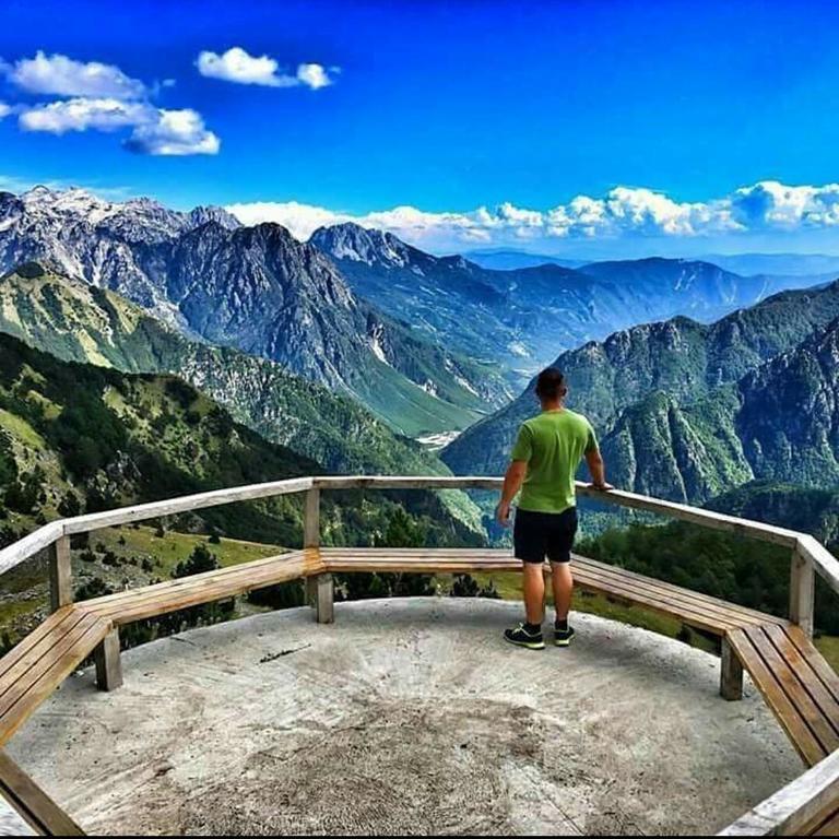 Hotel Bujtina Berishta Theth Exteriér fotografie